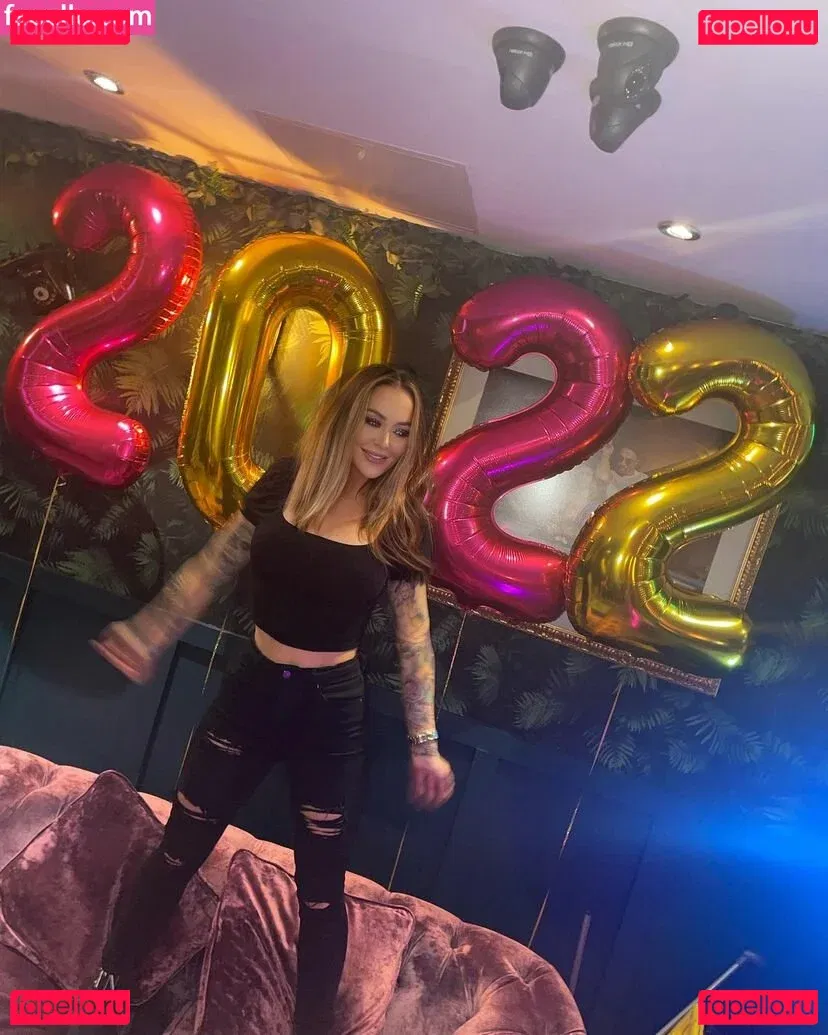 Chelsea Ferguson Onlyfans Photo Gallery 