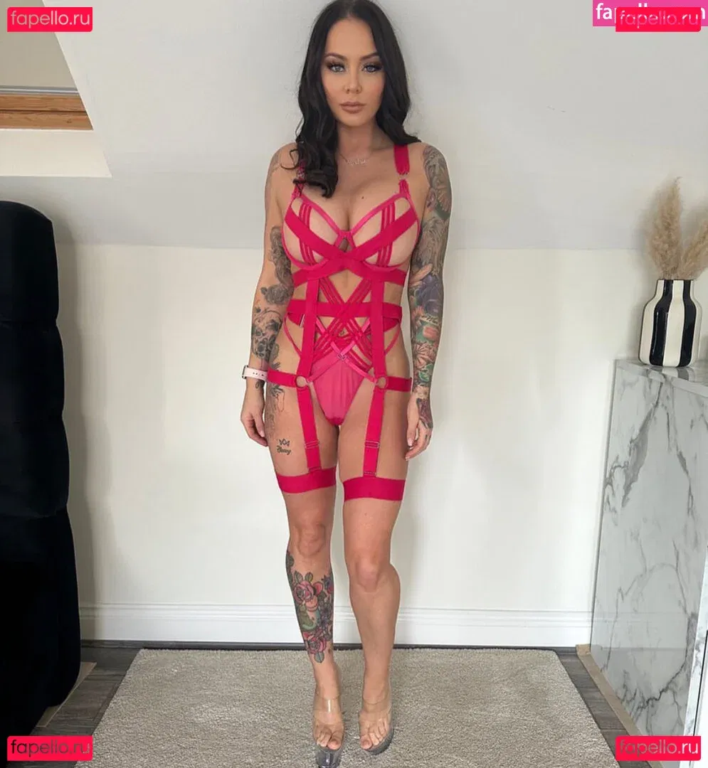 Chelsea Ferguson Onlyfans Photo Gallery 