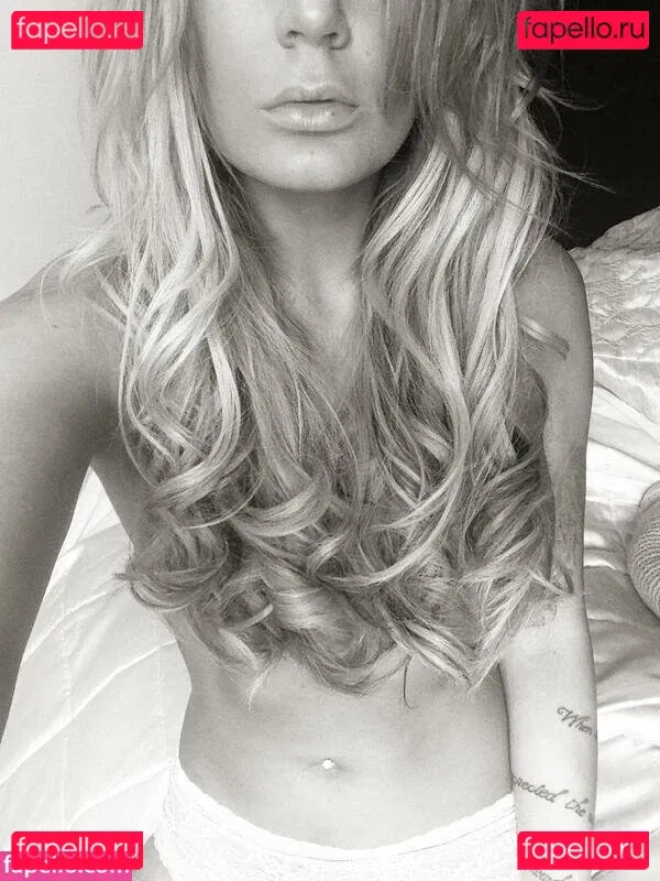 Chelsea Ferguson Onlyfans Photo Gallery 