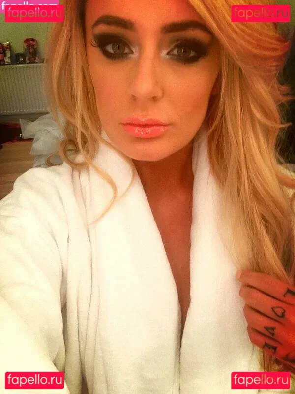 Chelsea Ferguson Onlyfans Photo Gallery 