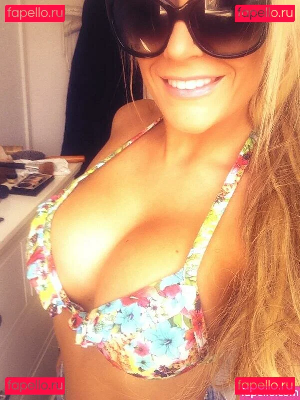 Chelsea Ferguson Onlyfans Photo Gallery 