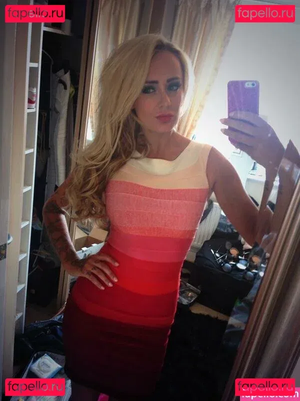 Chelsea Ferguson Onlyfans Photo Gallery 