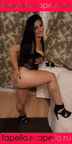 Sexi Gypsy Onlyfans Photo Gallery 