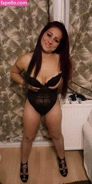 Sexi Gypsy Onlyfans Photo Gallery 