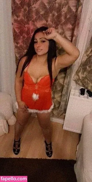 Sexi Gypsy Onlyfans Photo Gallery 