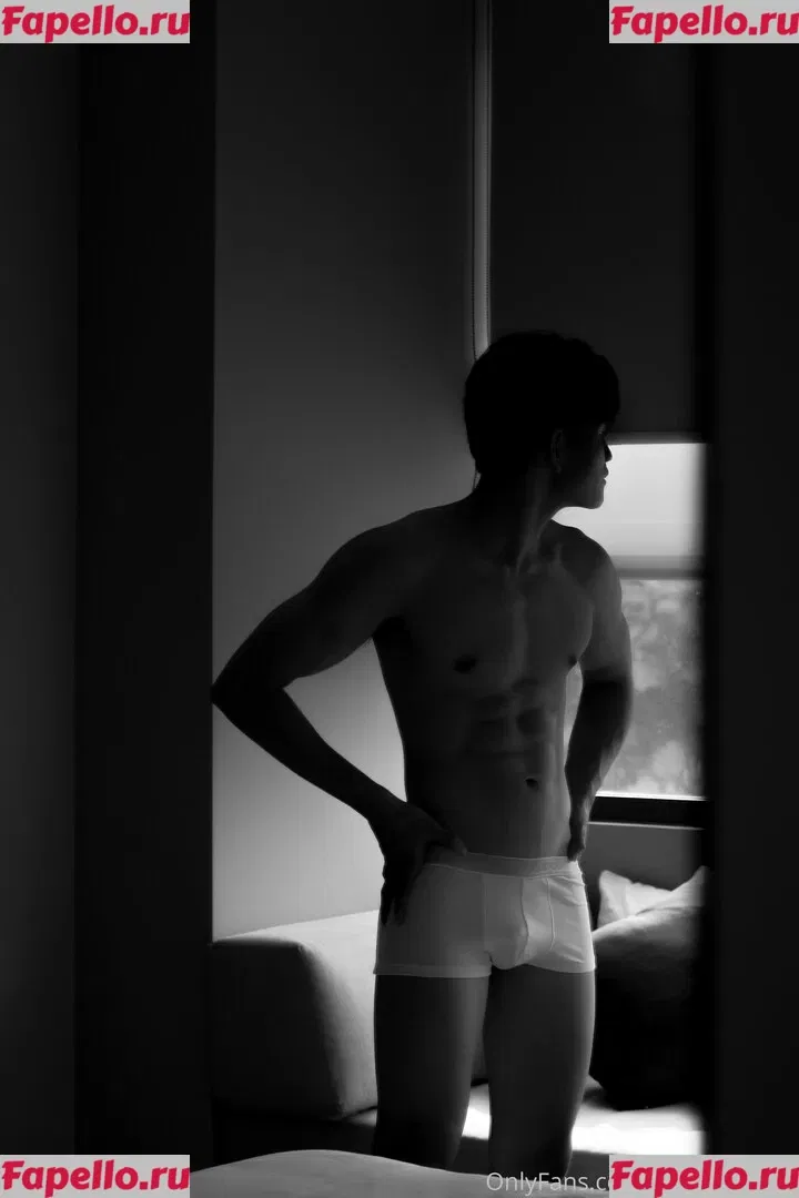 thetcornervn Onlyfans Photo Gallery 