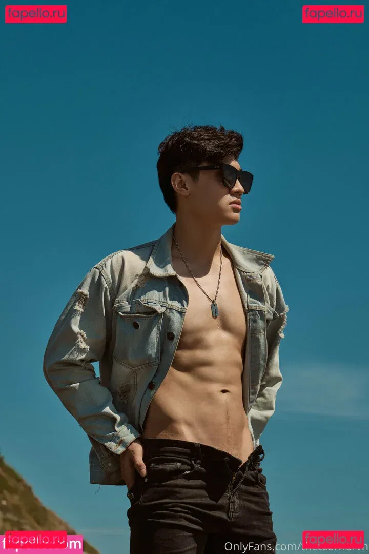 thetcornervn Onlyfans Photo Gallery 