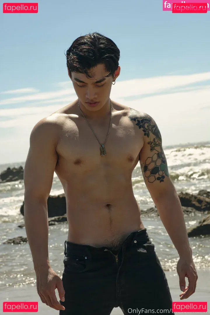 thetcornervn Onlyfans Photo Gallery 