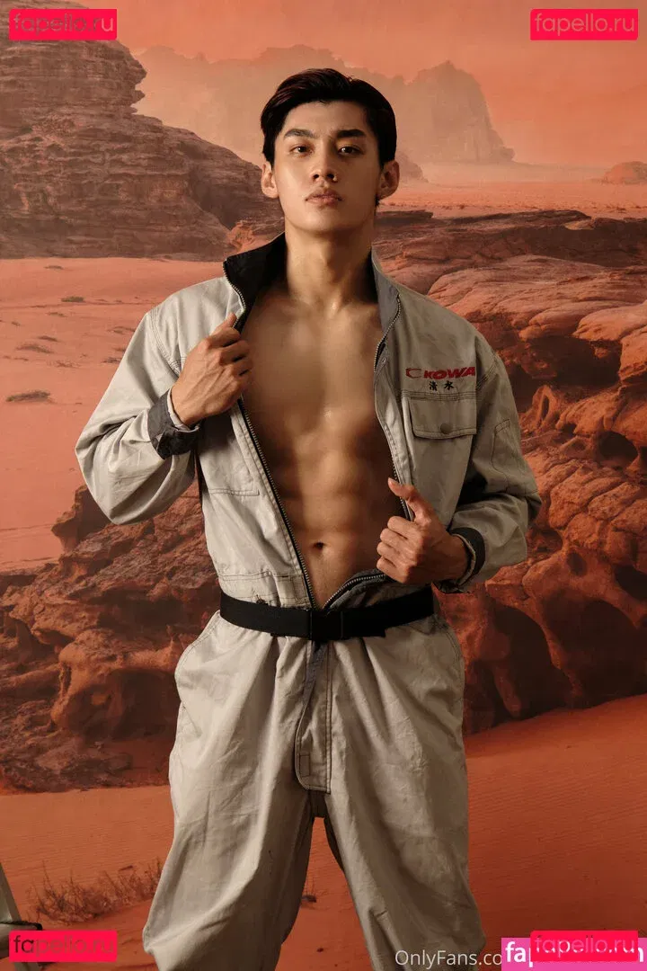 thetcornervn Onlyfans Photo Gallery 