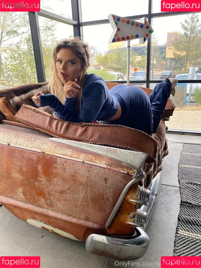 itshannahsworldd Onlyfans Photo Gallery 