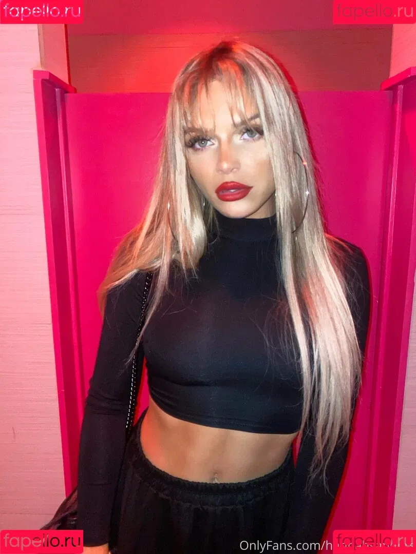 itshannahsworldd Onlyfans Photo Gallery 