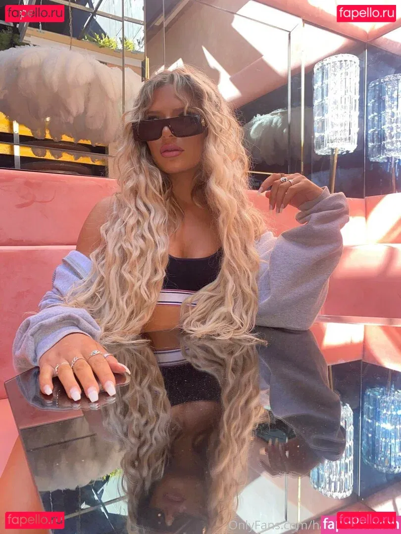 itshannahsworldd Onlyfans Photo Gallery 