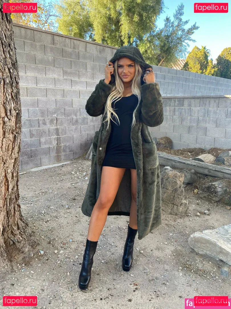 itshannahsworldd Onlyfans Photo Gallery 