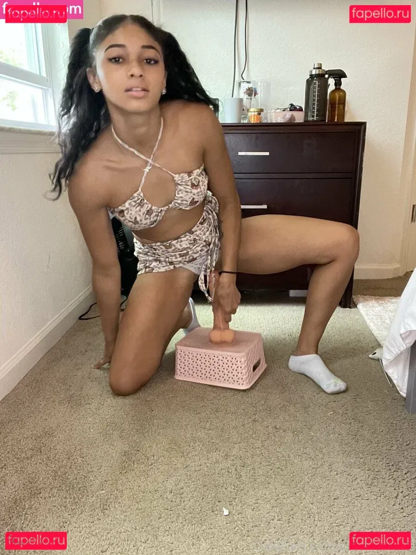 altheaj69free Onlyfans Photo Gallery 