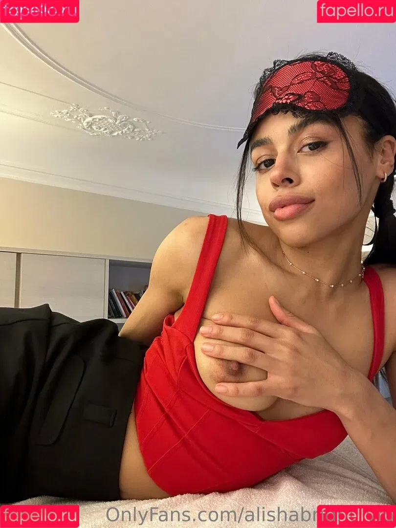Alisha Bright Onlyfans Photo Gallery 