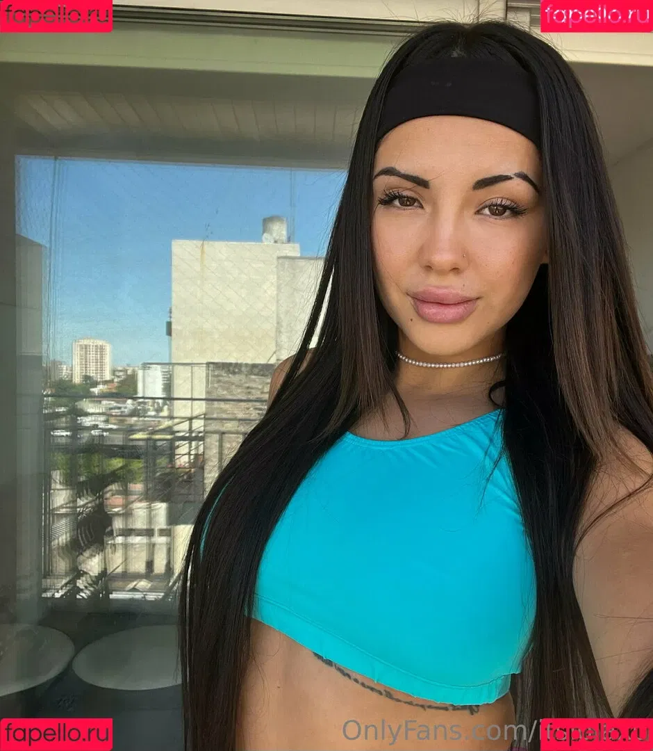 itslolaxo Onlyfans Photo Gallery 