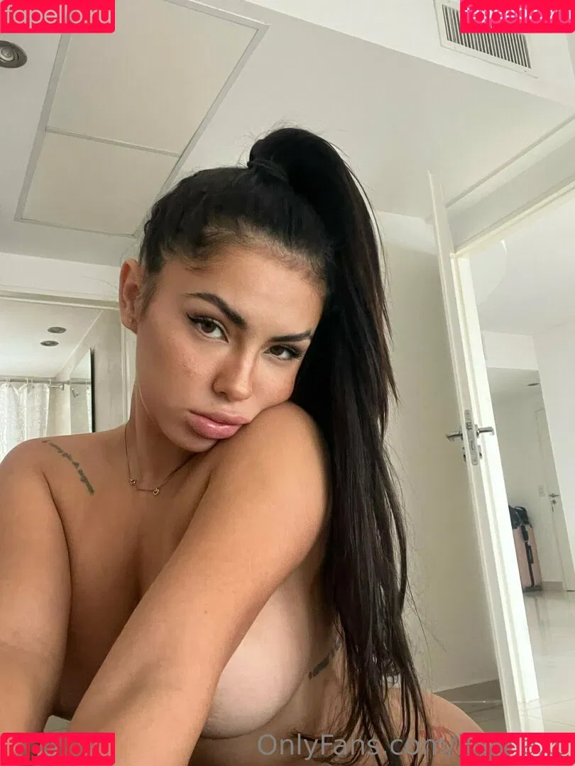 itslolaxo Onlyfans Photo Gallery 