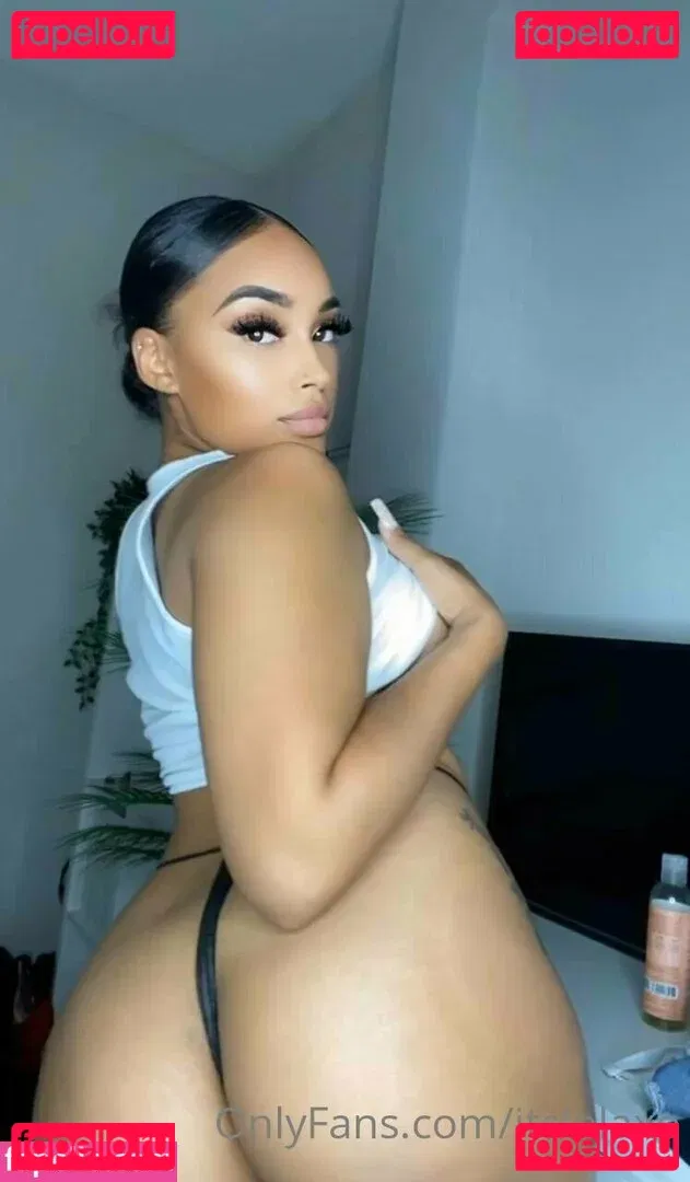 itslolaxo Onlyfans Photo Gallery 