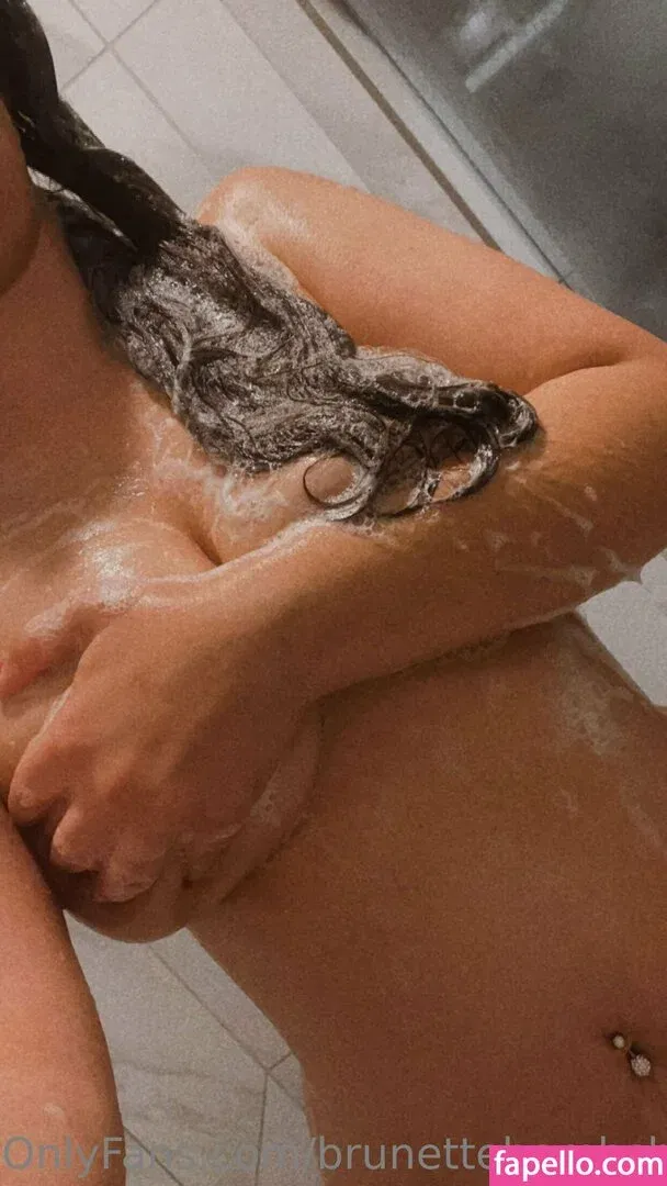 brunettebombshell13 Onlyfans Photo Gallery 