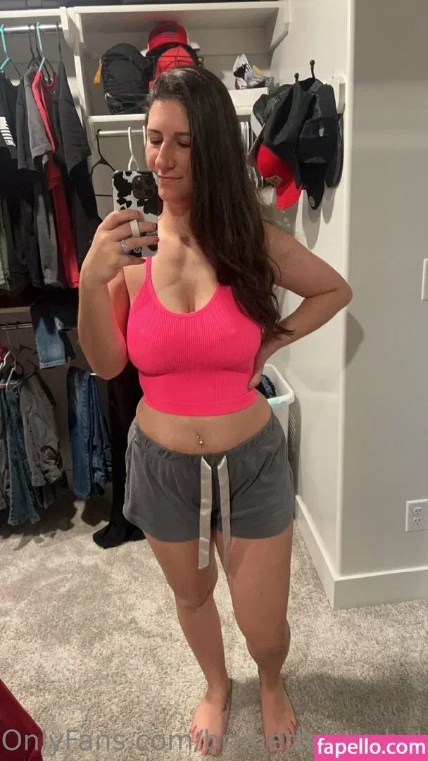 brunettebombshell13 Onlyfans Photo Gallery 