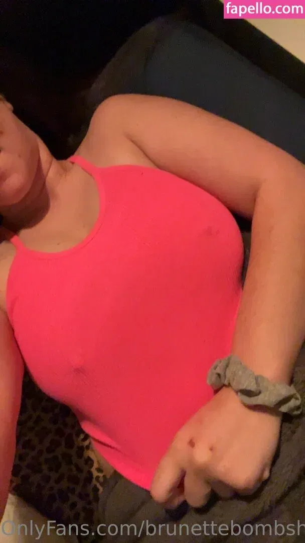 brunettebombshell13 Onlyfans Photo Gallery 