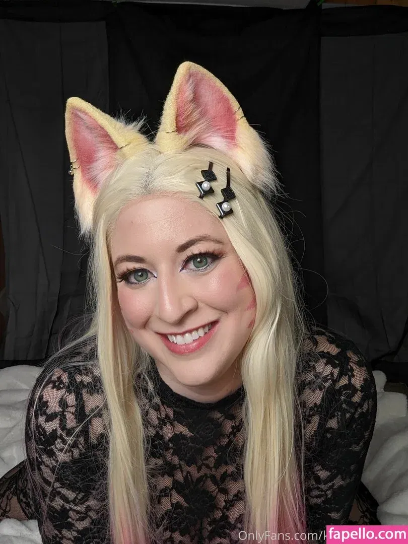 Lady Kitsune Onlyfans Photo Gallery 