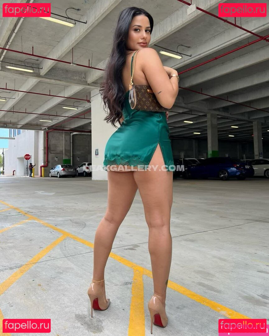 katyaelise Nude Onlyfans Photo 5