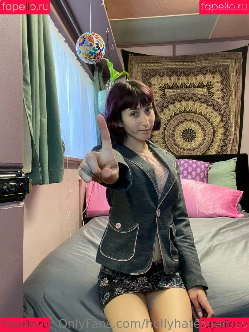 hollyhatesherpes Onlyfans Photo Gallery 