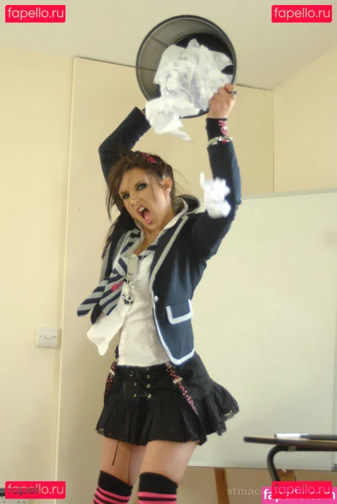 Amy Alexandra Ward Onlyfans Photo Gallery 