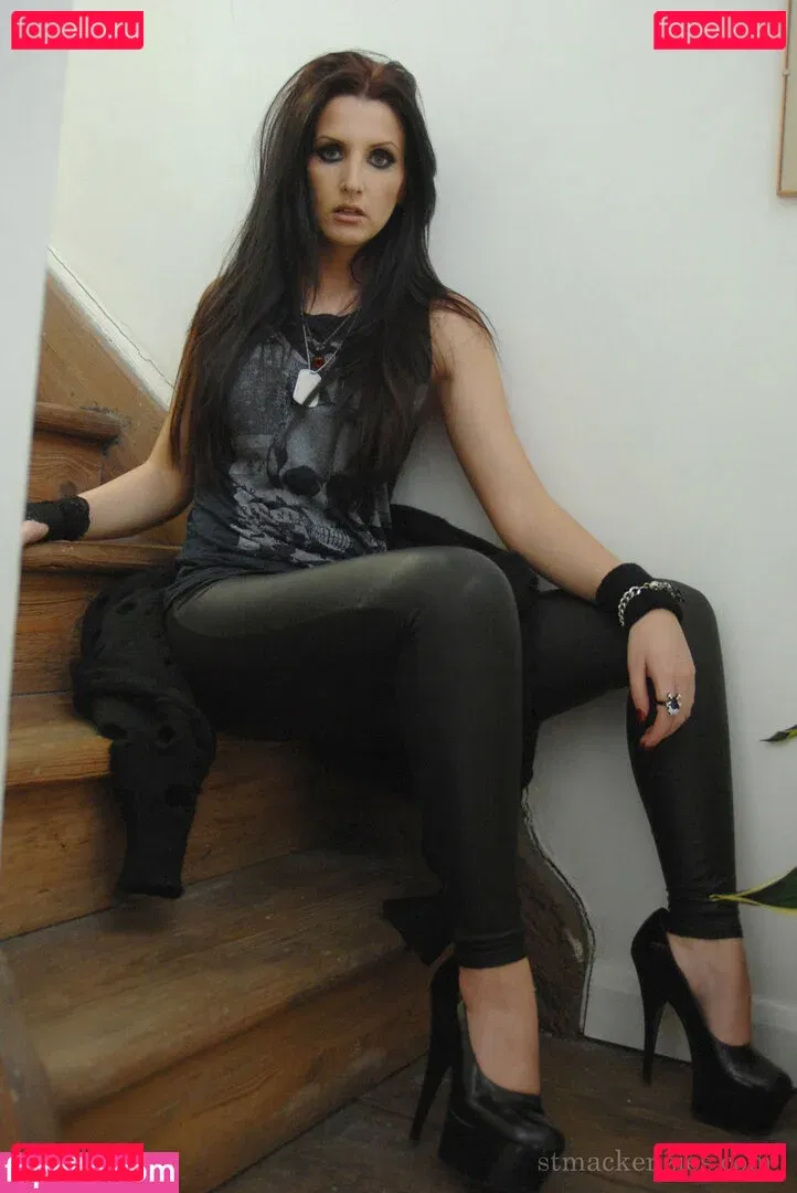 Amy Alexandra Ward Onlyfans Photo Gallery 