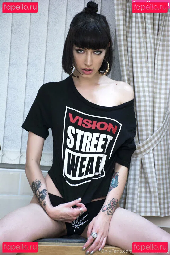 eliteonlinemag Onlyfans Photo Gallery 