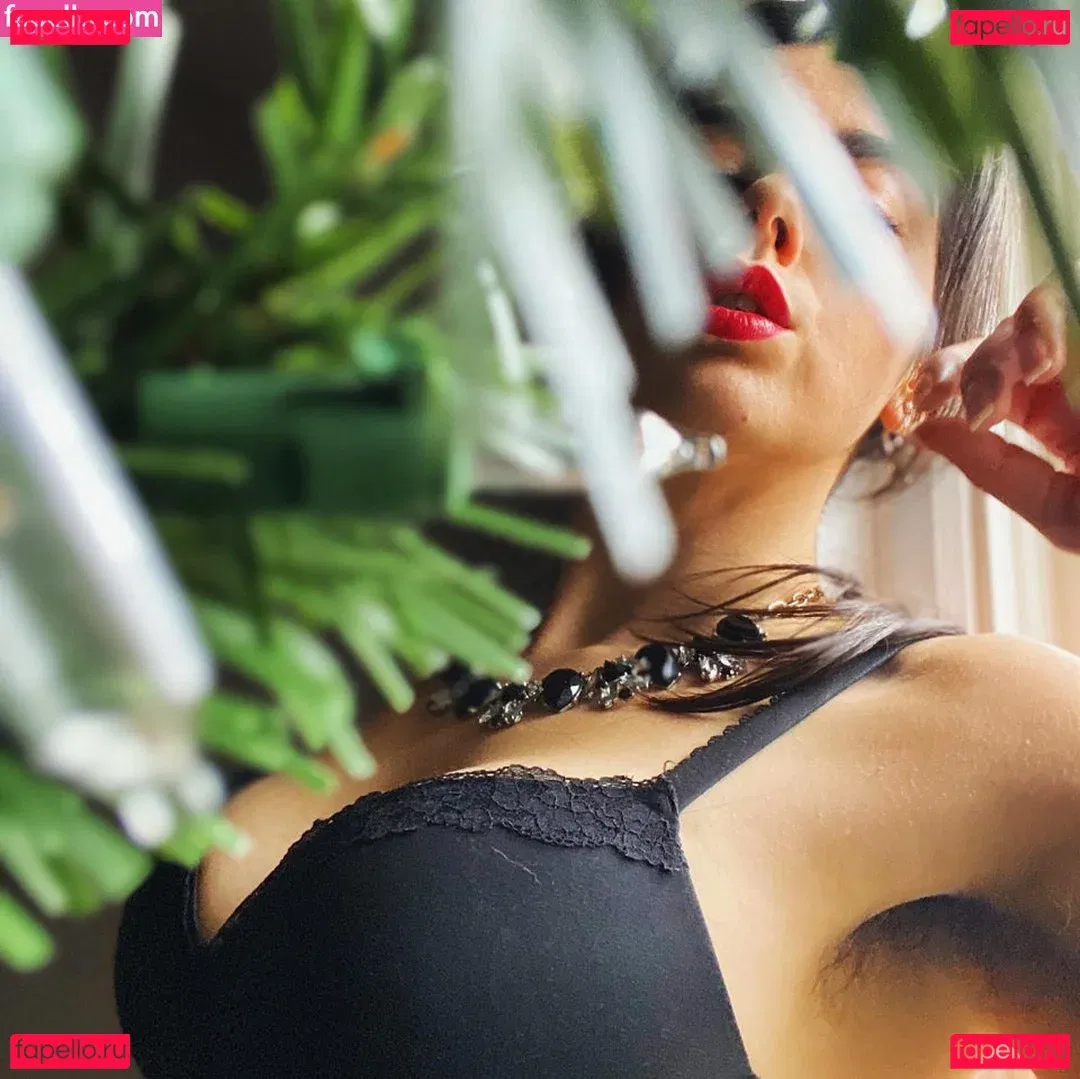 Scarlet Labelle Onlyfans Photo Gallery 