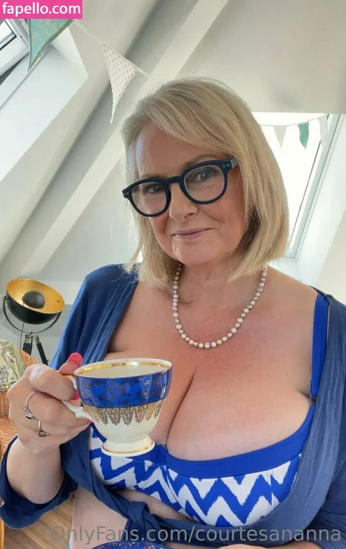 courtesananna Onlyfans Photo Gallery 