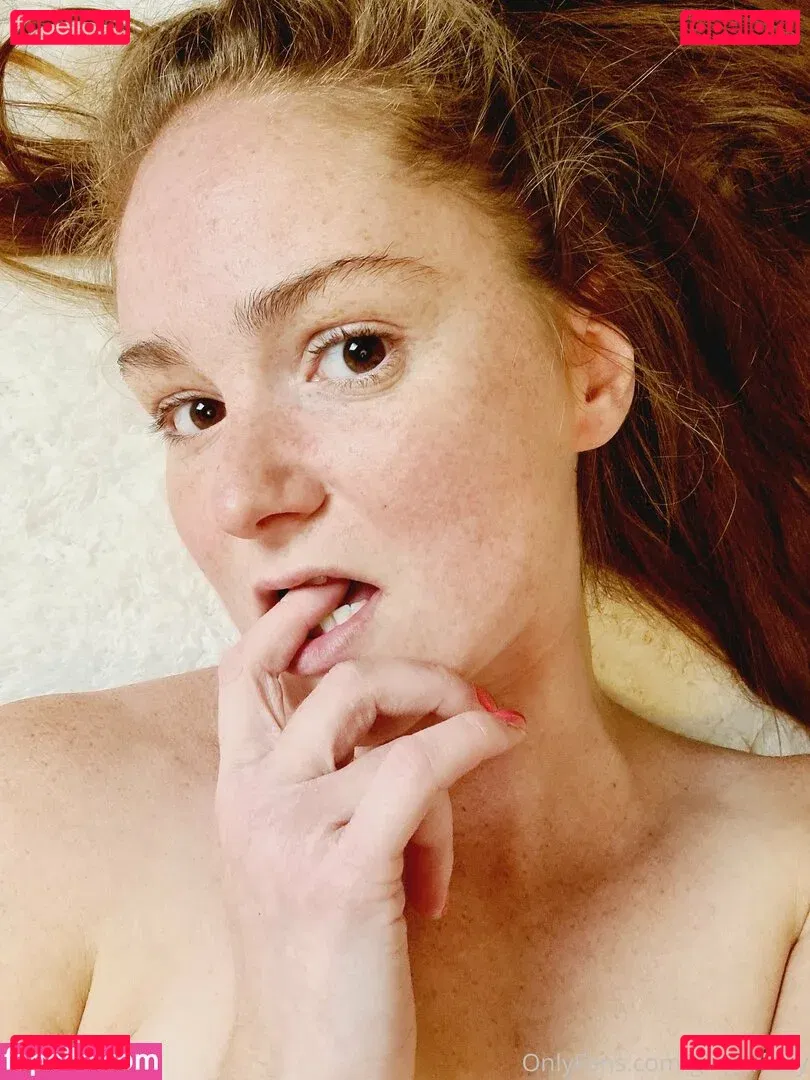 gingerleny Onlyfans Photo Gallery 