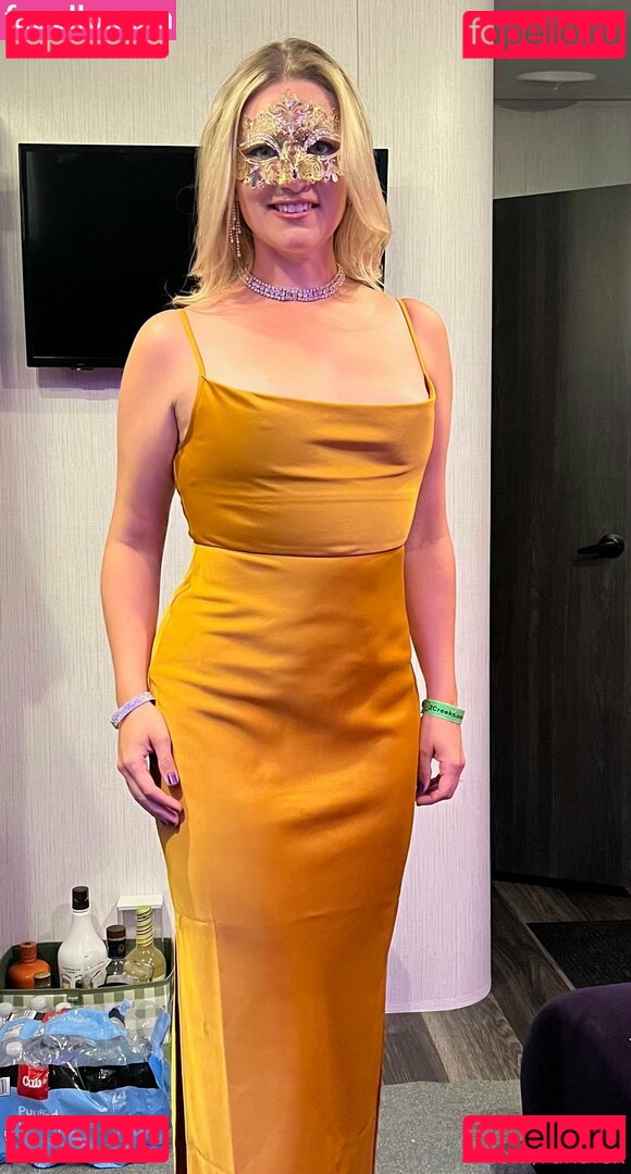 runafox / runafoxx Nude Onlyfans Photo 41
