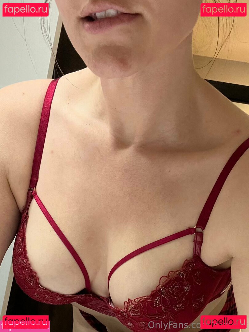 runafox / runafoxx Nude Onlyfans Photo 29