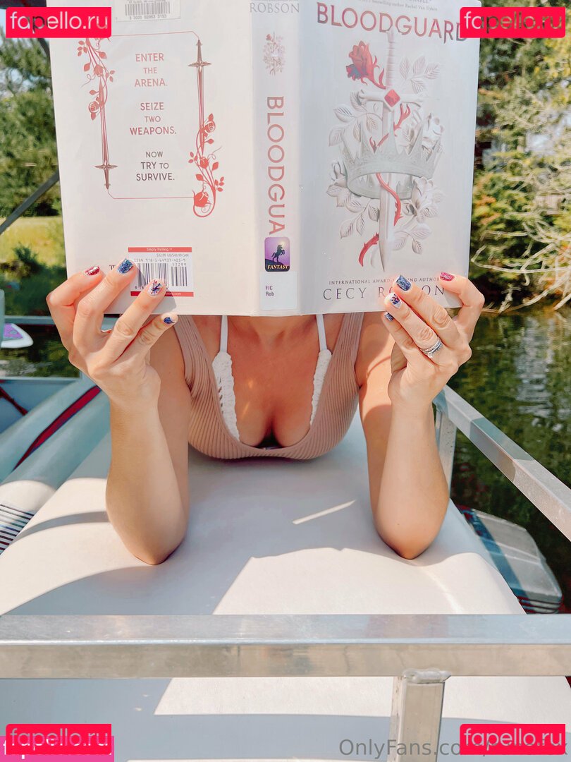 runafox / runafoxx Nude Onlyfans Photo 5