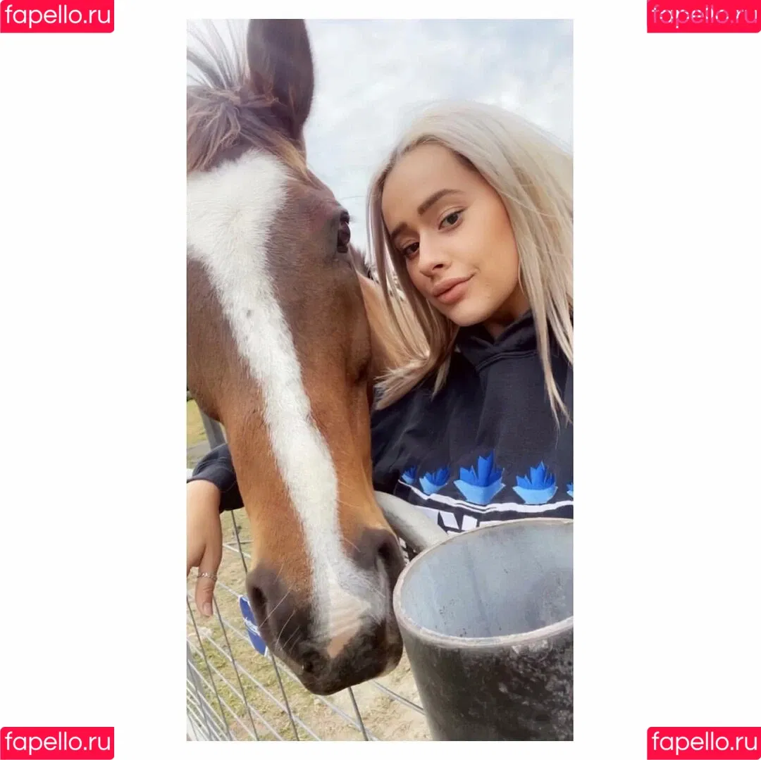 Kathryn Onlyfans Photo Gallery 