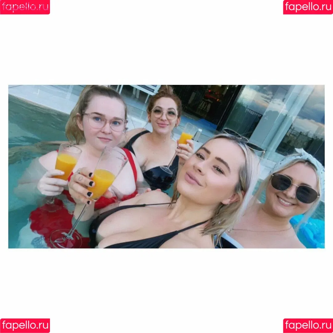 Kathryn Onlyfans Photo Gallery 
