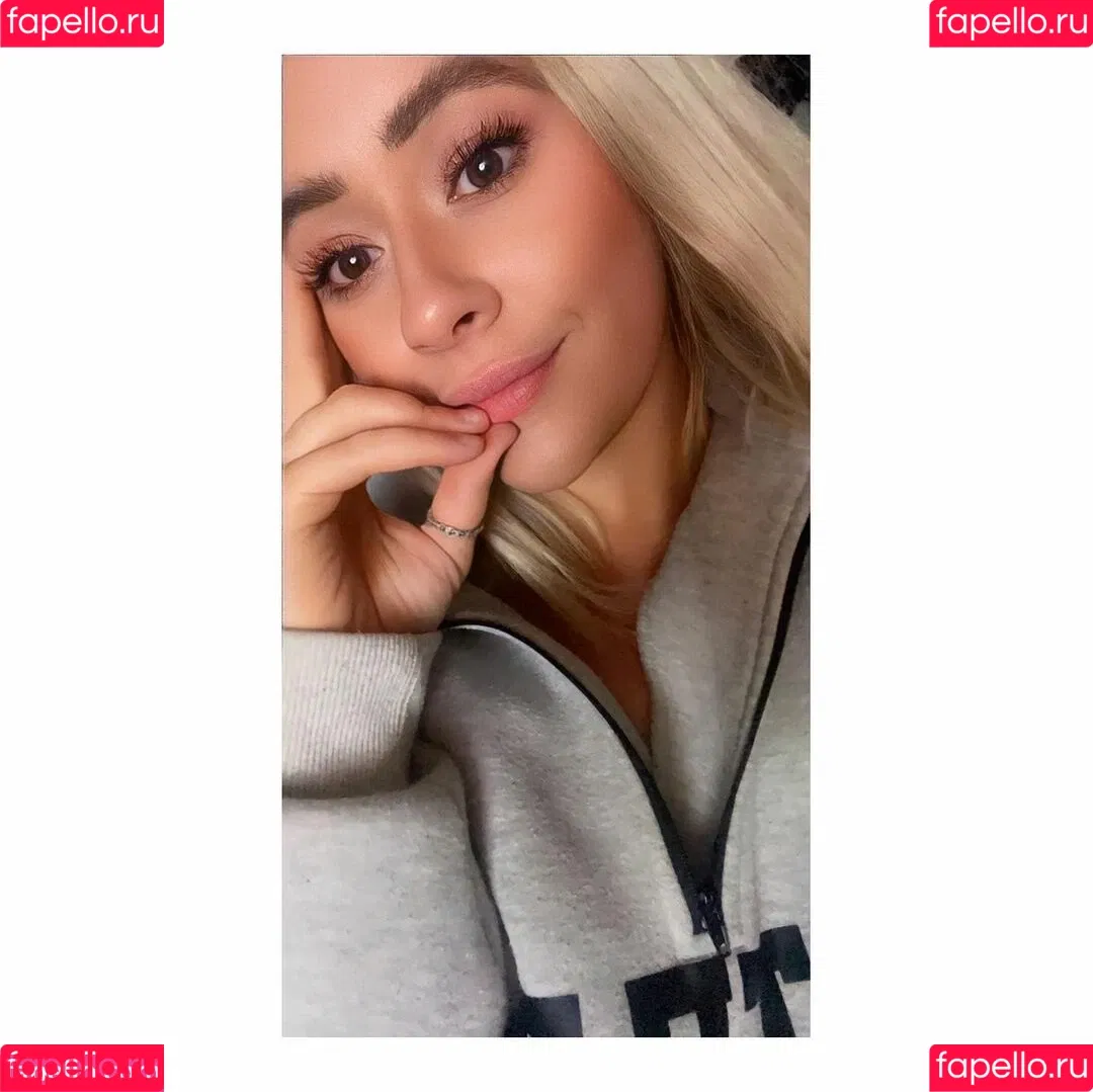 Kathryn Onlyfans Photo Gallery 