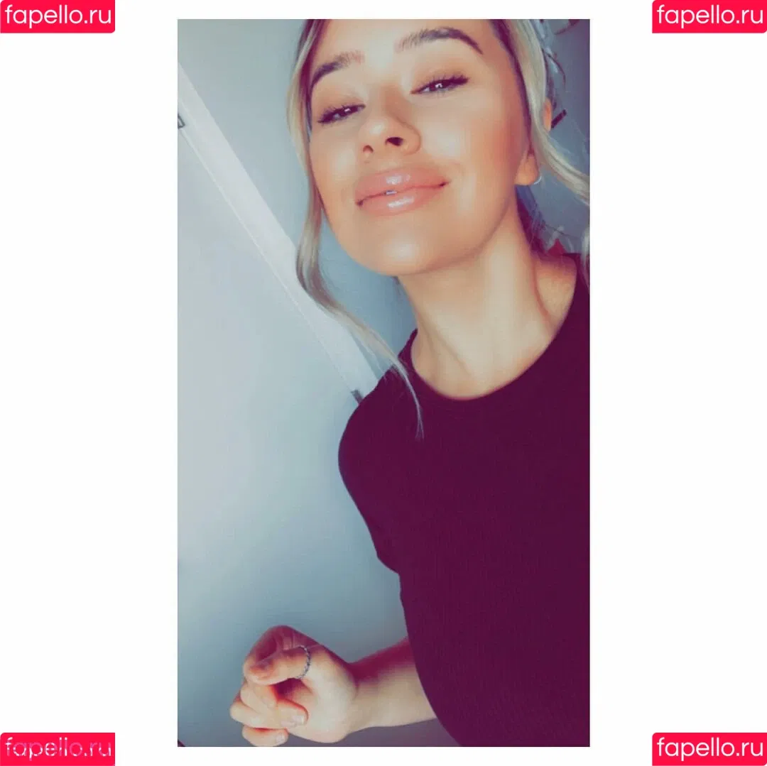Kathryn Onlyfans Photo Gallery 