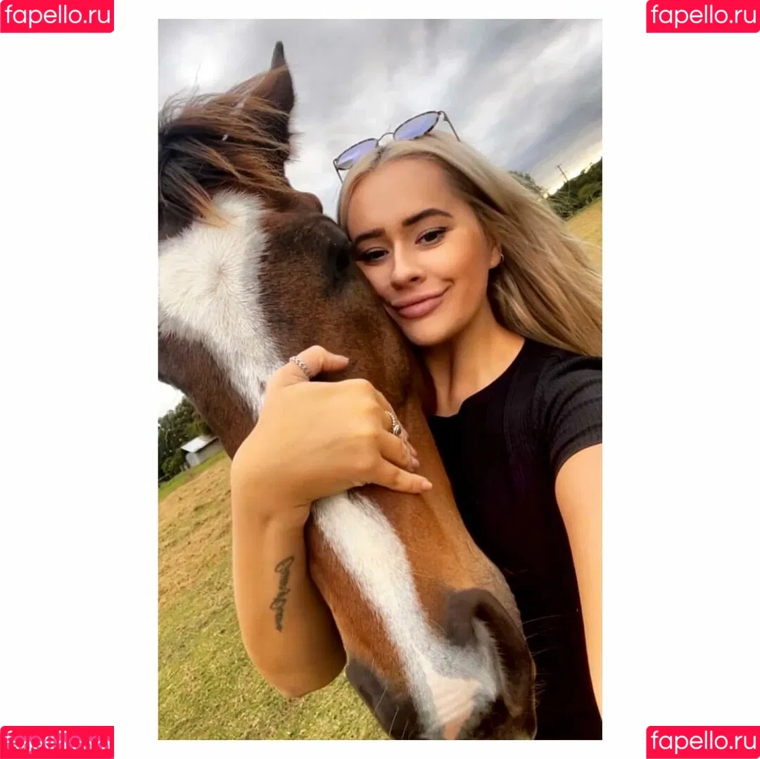 Kathryn Onlyfans Photo Gallery 