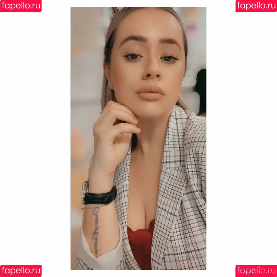 Kathryn Onlyfans Photo Gallery 