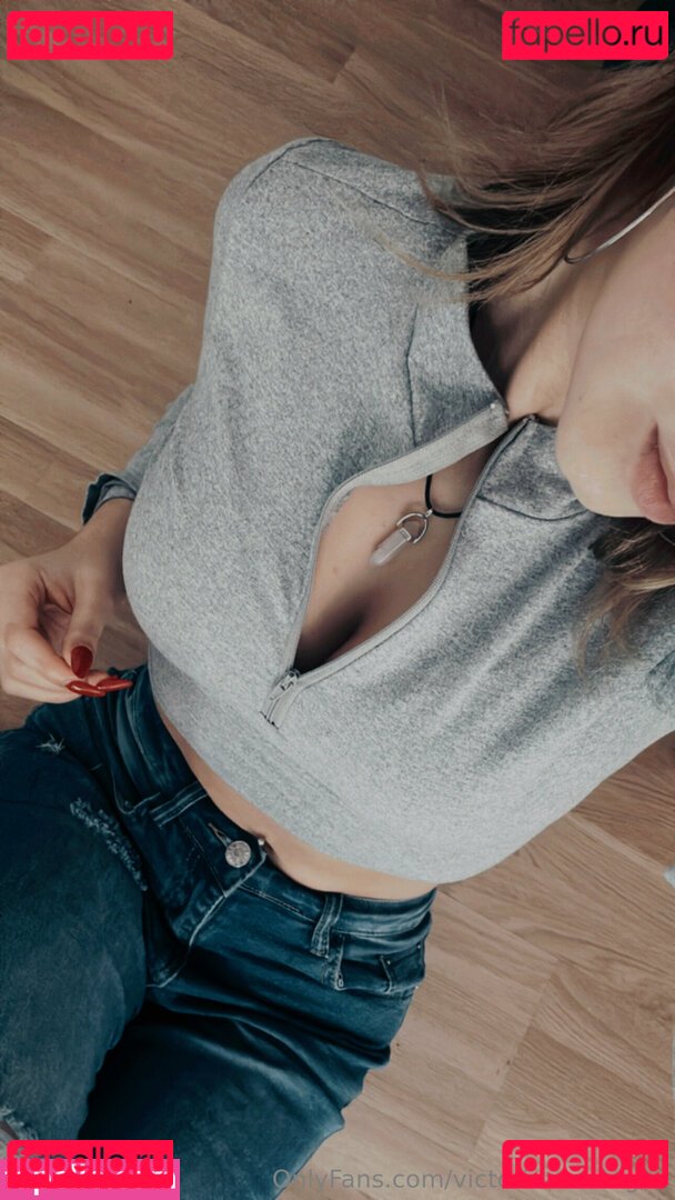 victoriashows Nude Onlyfans Photo 3