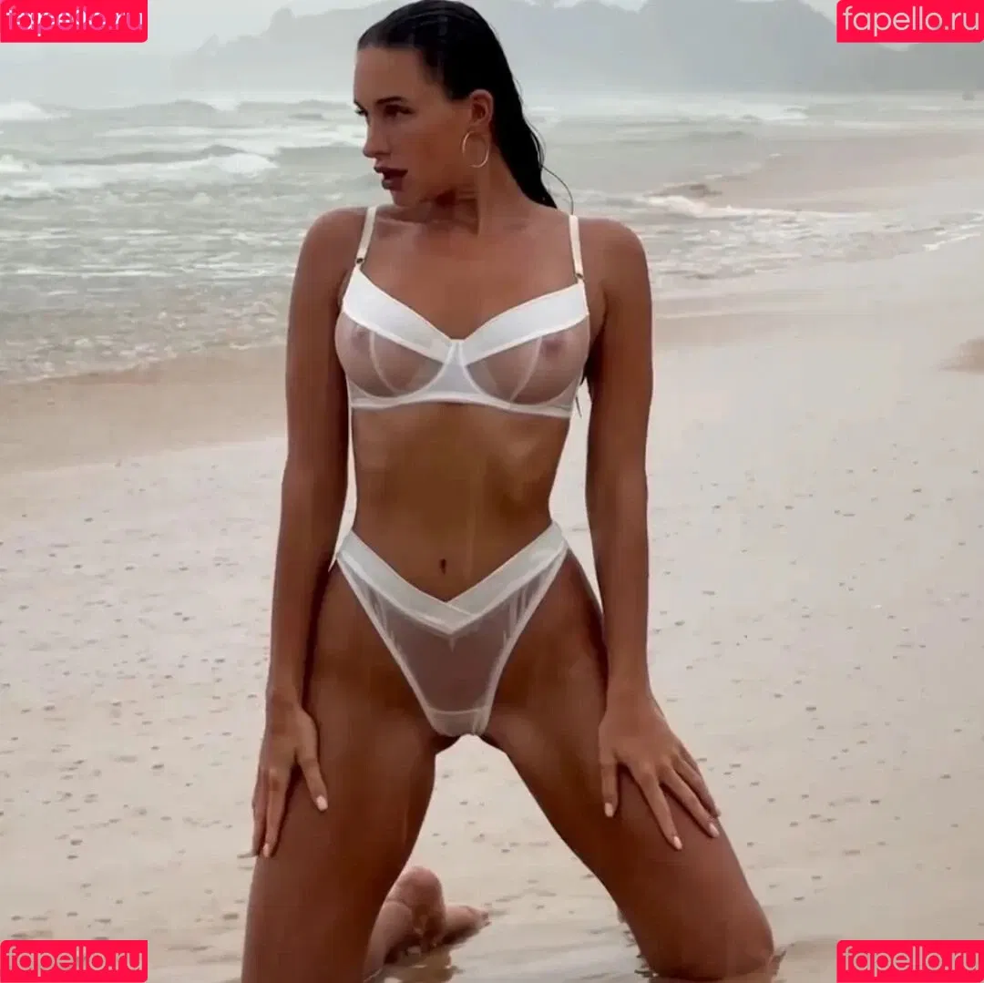 Alena Shatskaya Onlyfans Photo Gallery 