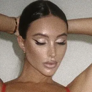 Alena Shatskaya Onlyfans Photo Gallery 