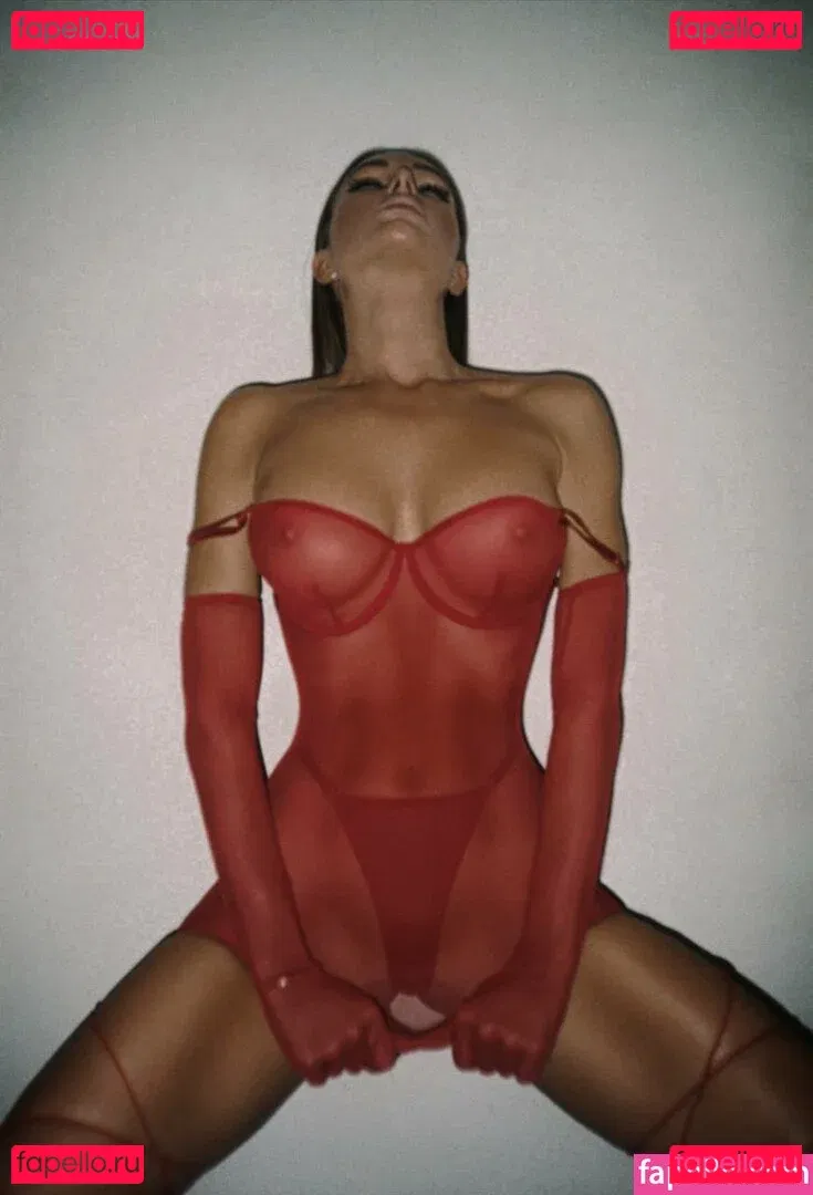 Alena Shatskaya Onlyfans Photo Gallery 