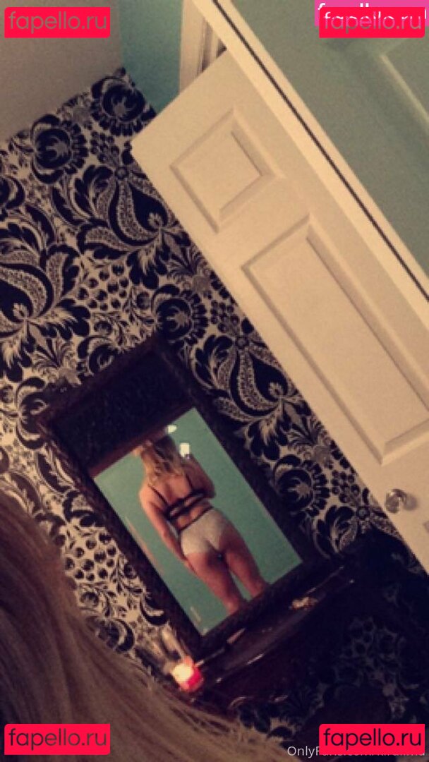 kiralima Nude Onlyfans Photo 11