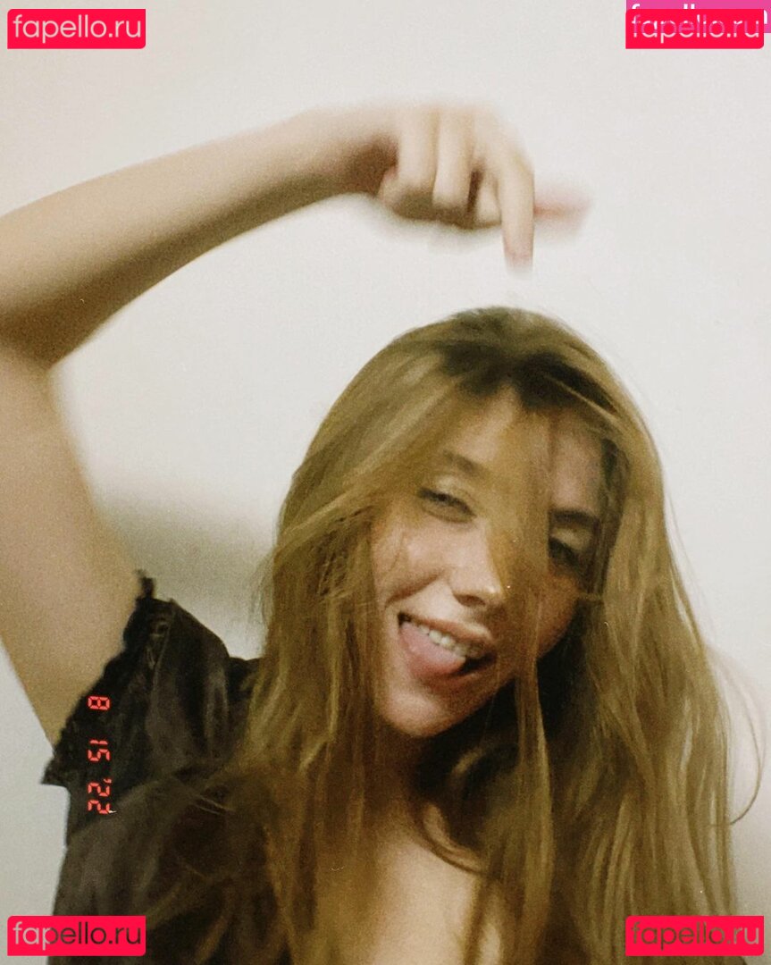 Ukrainian Girls / _bro_ks_ / byczkasarnenska / cute_booty_sport_vip1 Nude Onlyfans Photo 23