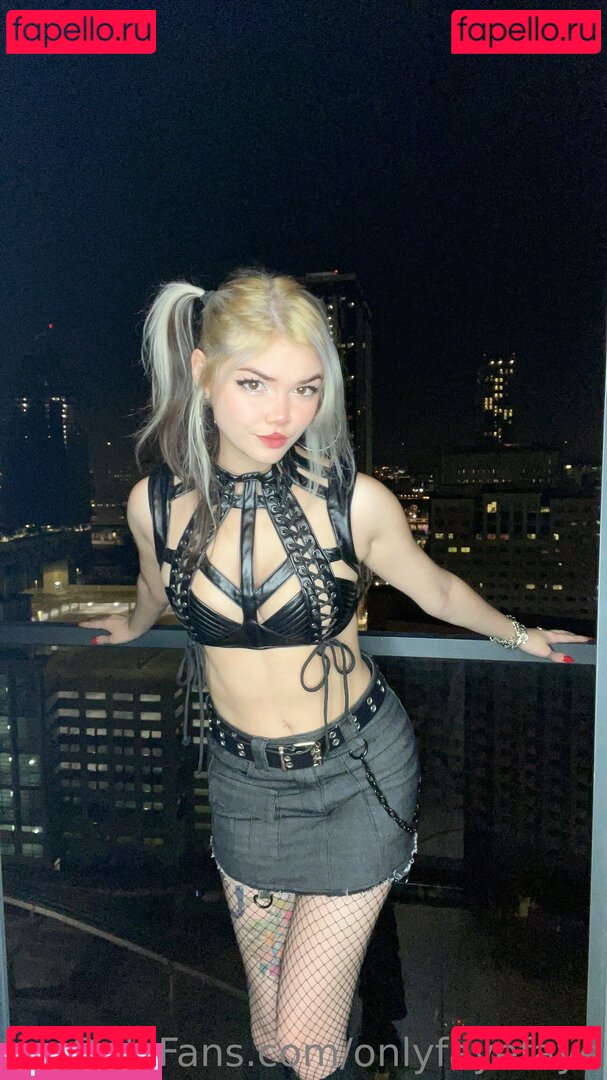 onlyfayefaye Nude Onlyfans Photo 30